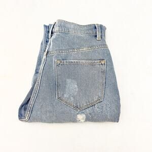 BDG Mom High-Rise Ripped Denim Jeans Light Wash Size 27
